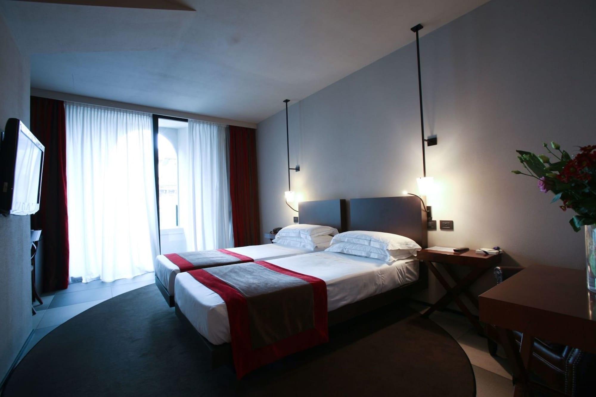Hotel Ih Ambasciatori Milan