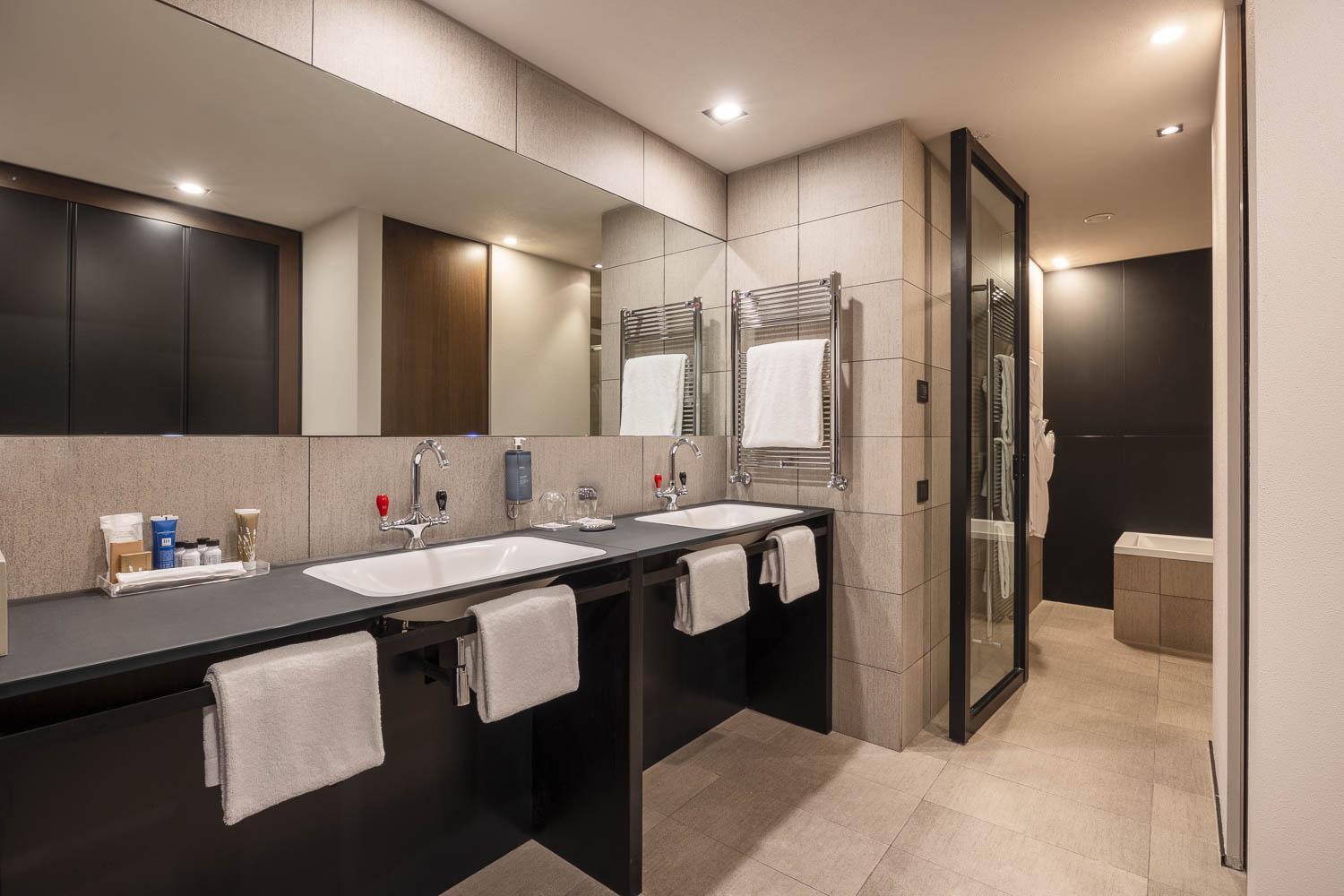 Ih Ambasciatori 4*